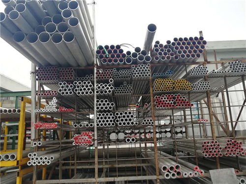 6061鋁材市場(chǎng)價(jià)格與廠家選擇指南 聚焦鋁板、角鋁、鋁排及上海譽(yù)誠(chéng)金屬